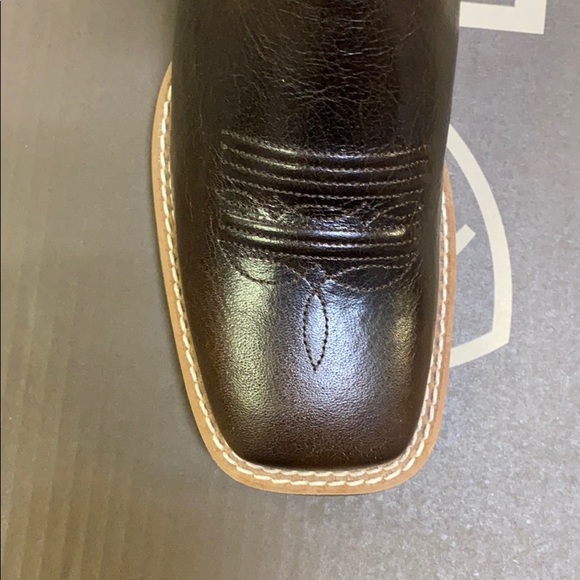 Ariat Women’s Round Up Willow NIB - Picture 2 of 4